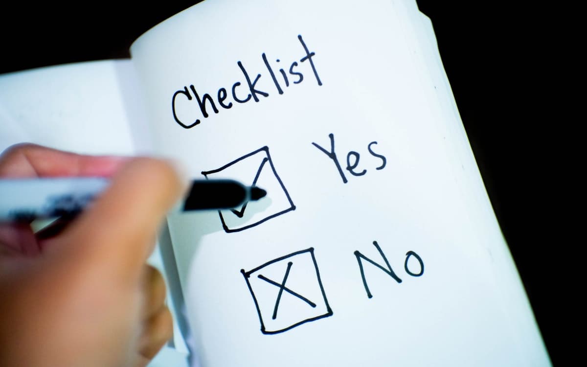 Com_Pexels checklist_1200_750
