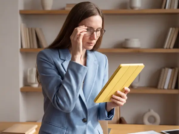 Manage HR with confidence